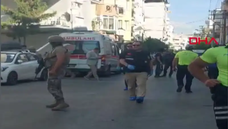 İzmir’de Karakola Yapılan Silahlı Saldırıda İki Şehit, Bir Yaralı: Olayın Detayları Ne?