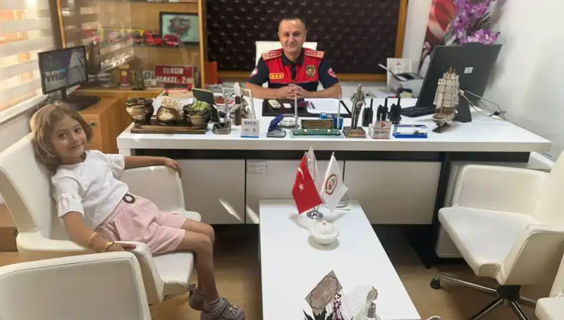 5 Yaşındaki Aslı'nın Cesareti: Köyü Yangından Son Anda Kurtardı