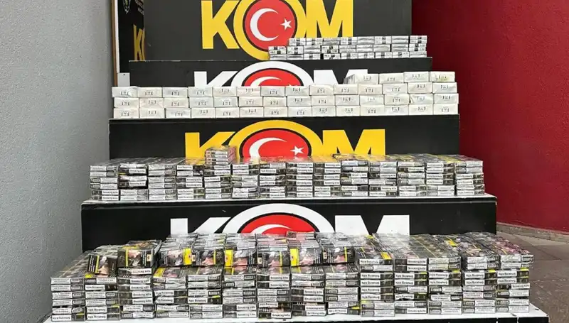 Adana'da Kaçakçılık Operasyonu: 3 Kişi Tutuklandı, Şok Tüccarları Ortaya Çıktı!
