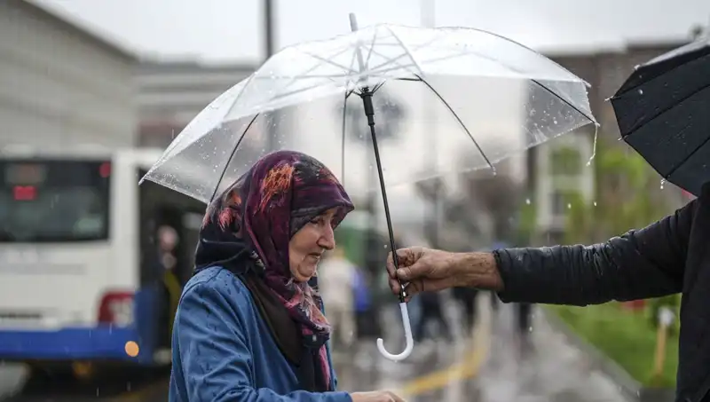 Tüm Yurtta Gök Gürültülü Sağanak Yağış Bekleniyor: Hava Durumu İle İlgili Bilmeniz Gerekenler