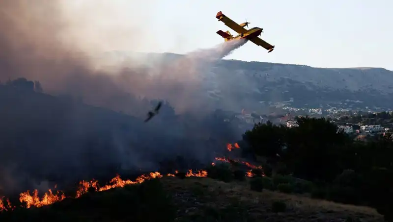 Sakız Adası’ndaki Yangın Kontrol Altına Alındı: Doğa Yeniden Hayat Bulacak