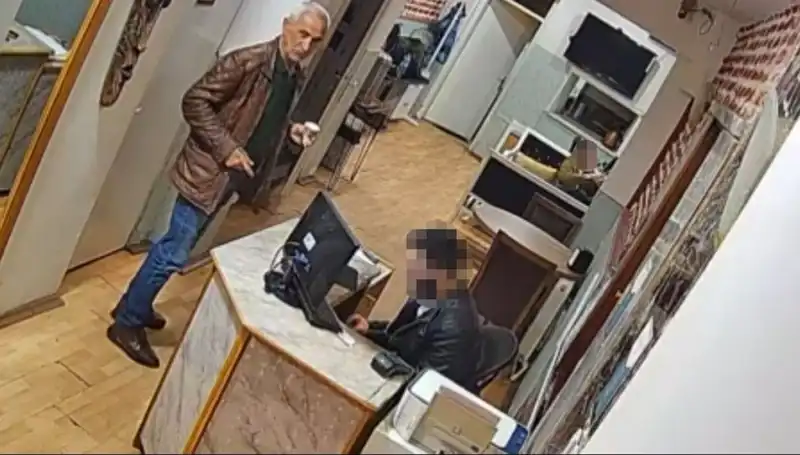 Özgür Özel'e Saldıran Selçuk Tengioğlu'nun Son Görüntüleri ve Olayın Detayları