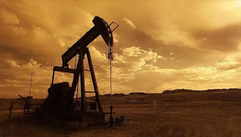 Orta Doğu'da Kritik Gece: Petrol Fiyatları Neden Zirveye Çıktı?