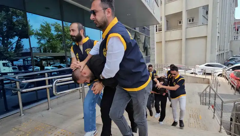 FETÖ Kılıfıyla Milyonluk Vurgun: Dolandırıcılığın Detayları Ortaya Çıktı