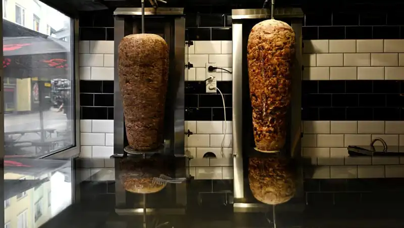 Döner Krizi Kapıda: Fiyatlar Yükseliyor, Sofralar Boş Kalabilir