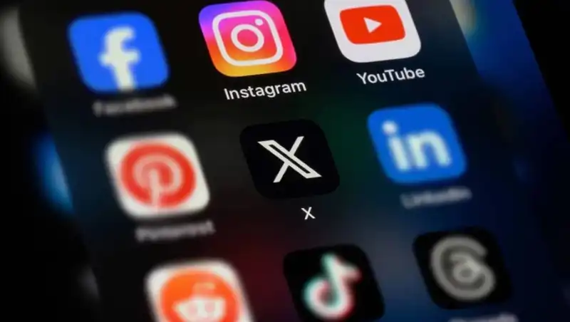 Sosyal Medya Kısıtlamaları: WhatsApp’tan TikTok’a Süregelen Zorluklar