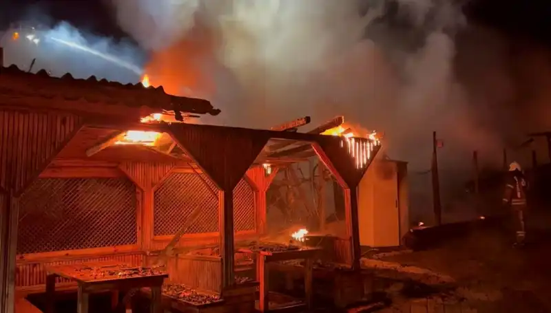 Şile’de Altı Gözleme Restoranı Küller İçinde: Yangının Sebepleri ve Sonrası