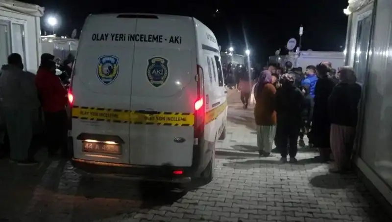 Husumetli İki Grup Arasında Kanlı Çatışma: Olayın Detayları