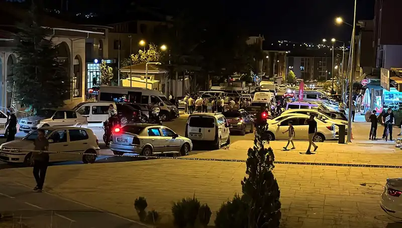 İki Aile Arasında Büyüyen Gerilim: 1 Ağır Yaralı, 3 Yaralı Daha