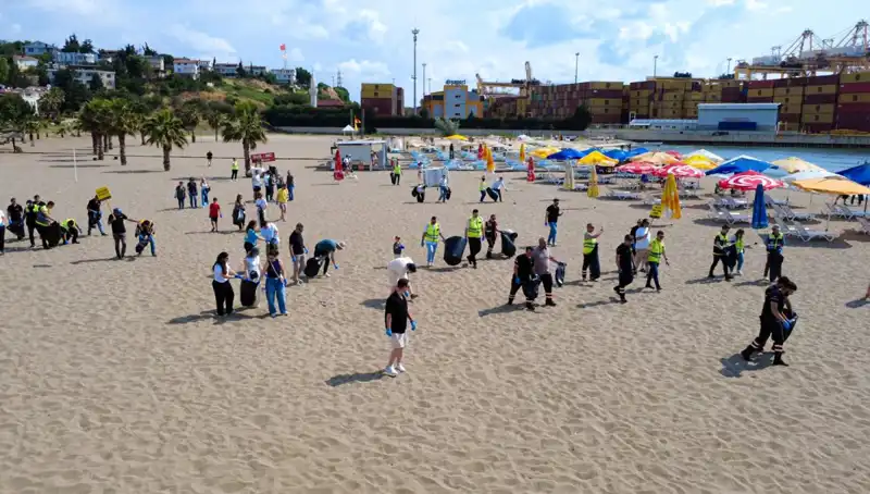 Plajlarda Temizlik Seferberliği: Doğayı Koruma İnisiyatifi