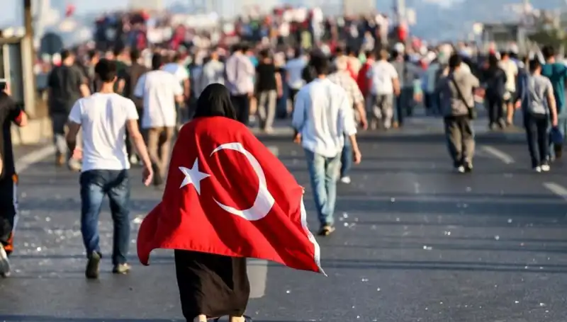 Kabine Üyelerinden Duygusal 15 Temmuz Mesajları: Birlik ve Beraberlik Vurgusu