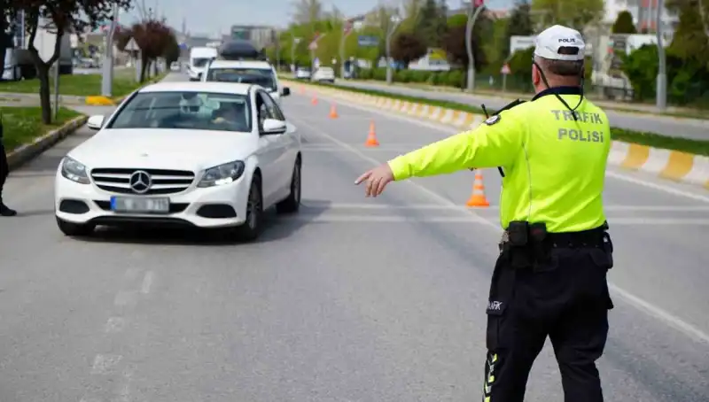 2025’te Yeni Trafik Cezaları: Hangi Değişiklikler Geliyor?