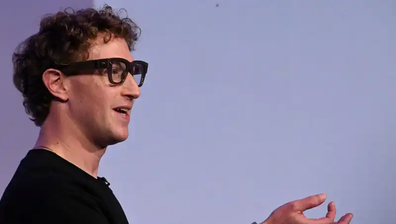 Zuckerberg'in Yeni Gözlükleri: Yapay Zeka ile Geleceği Şekillendiriyor