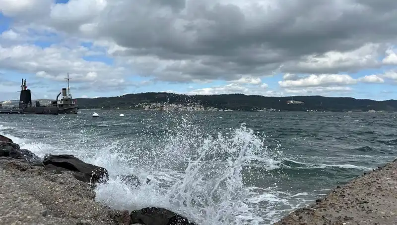Beykoz Sahillerinde Denize Girme Yasağı: Neden Bu Karar Alındı?