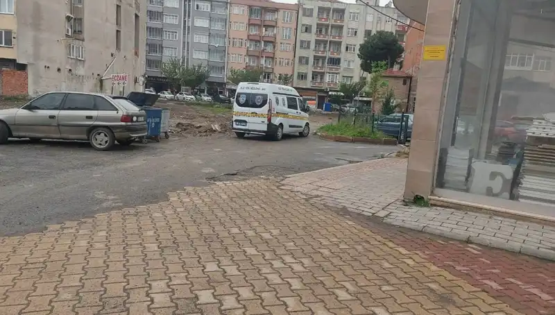Dört Kattan Düşen Kadının Hayati Tehlikesi Devam Ediyor
