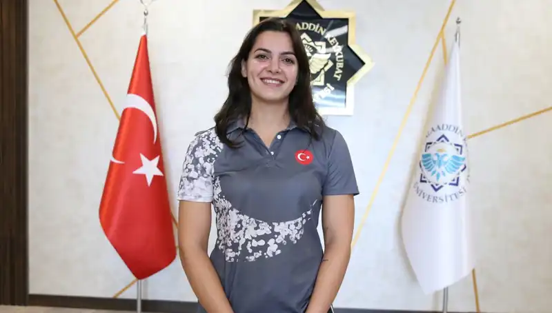 Esra'nın Altın Madalya Zafarı ve Dünya Şampiyonluğu Hedefi